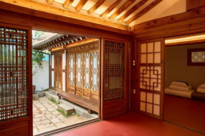 앙니드 공이안 관광지 가까운 평지 독채 한옥 스테이Korea hanok